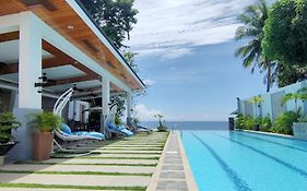 Sea Horizon Resort